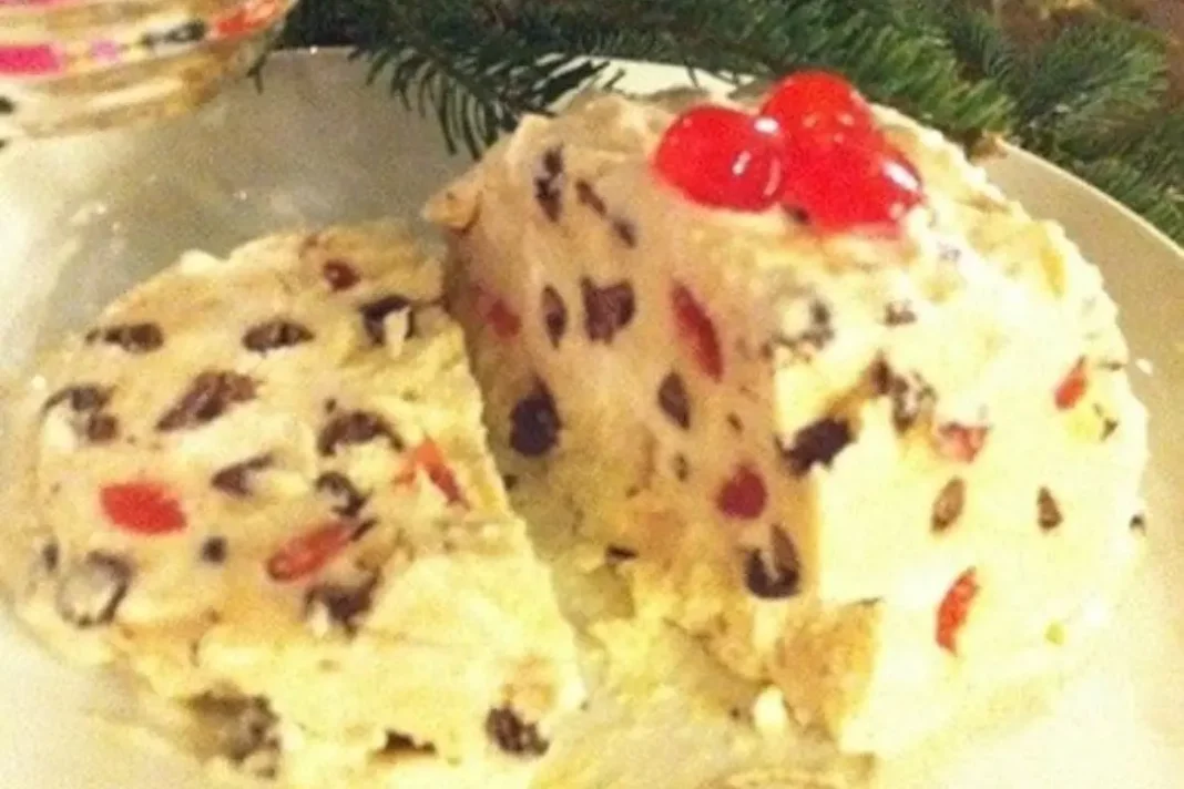 UK Frosty Christmas Pudding
