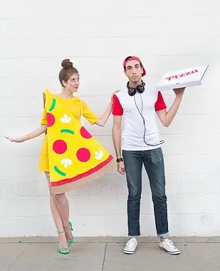 pizza-delivery-guy-diy-halloween-costume