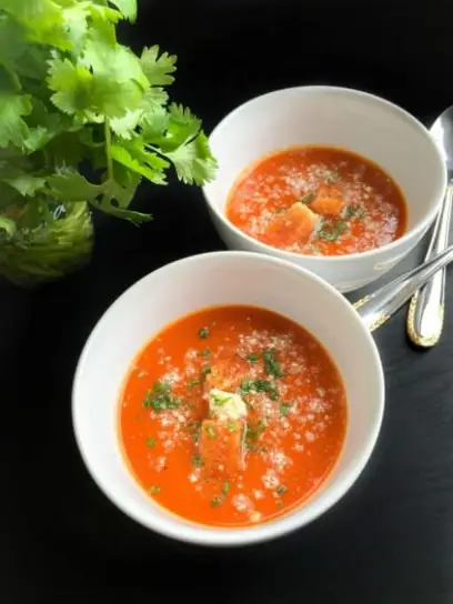 easy-tomato-gazpacho